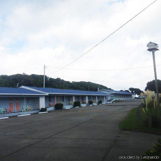 Falcon Motel Buxton Exterior photo