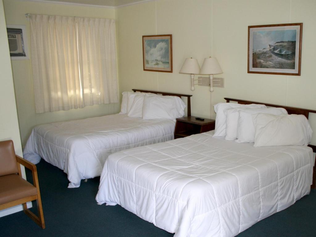 Falcon Motel Buxton Room photo